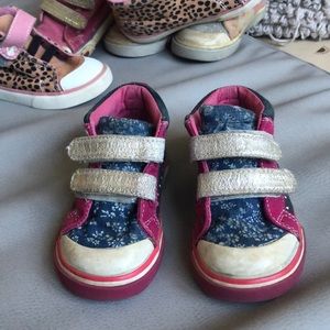 See Kai run size 6 sneakers